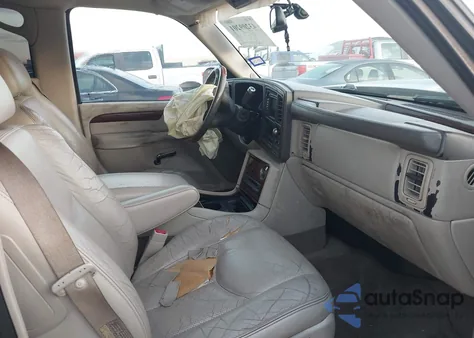 2004 Cadillac Escalade Standard z USA, uszkodzony, nr VIN 3GYFK66N44G206685